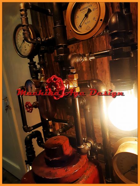 steampunk ,  tűzoltó tűzcsap ,  design lámpa , sziréna , ipari lakberendezés , machine age